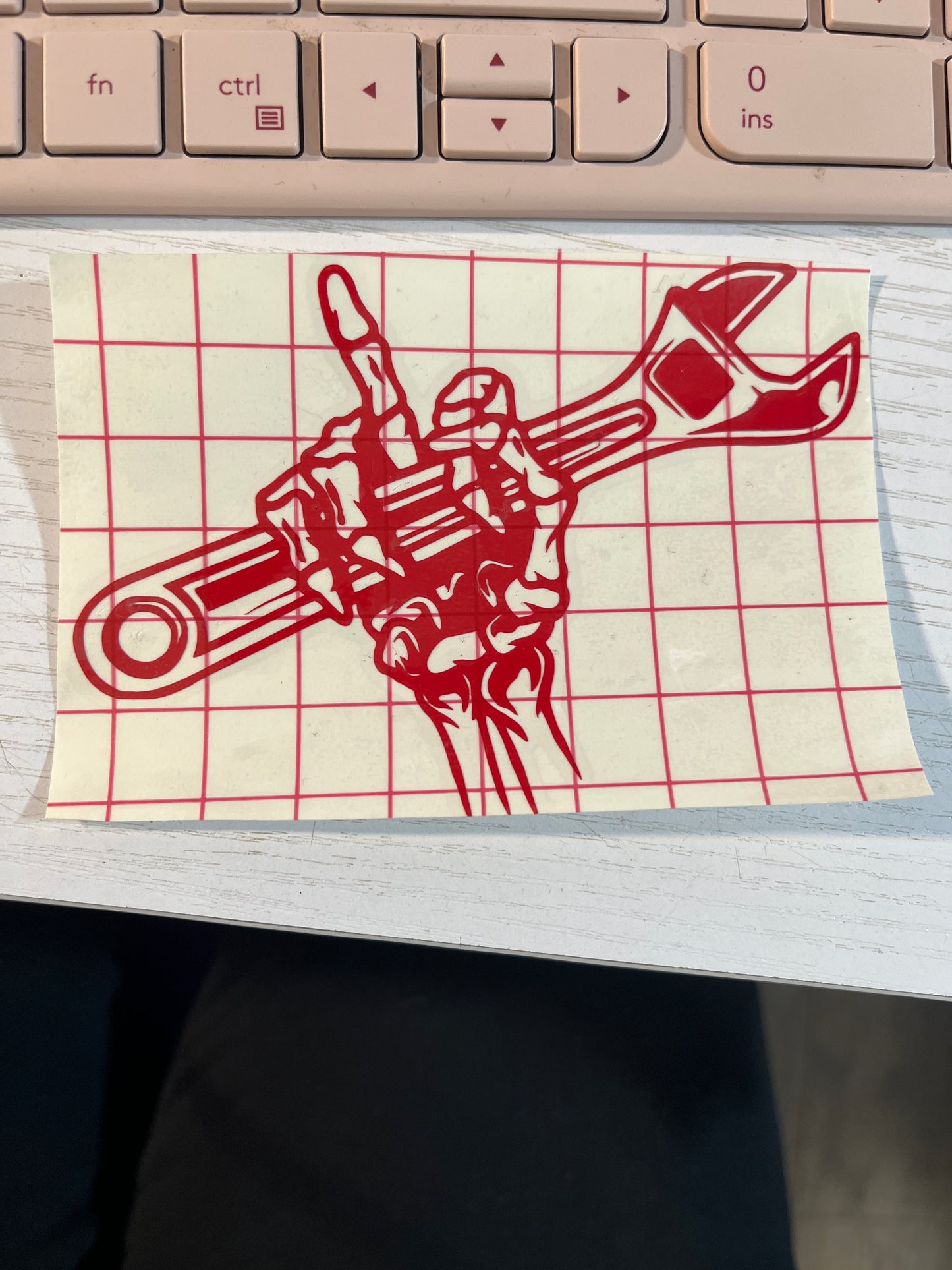 MIDDLE FINGER WRENCH